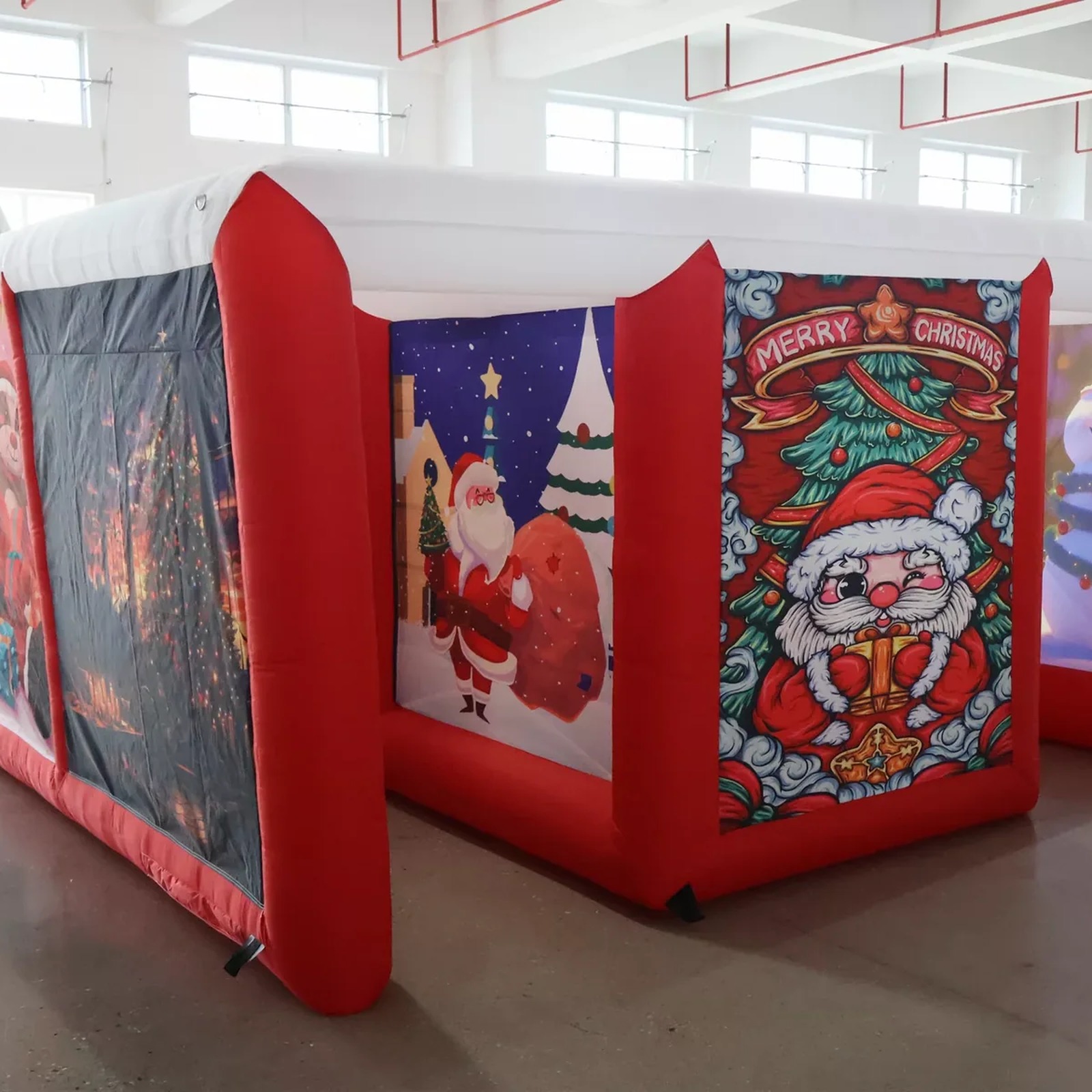 Outdoor Red Covered Inflatable - Outdoor Adventure Rentals recension och pris